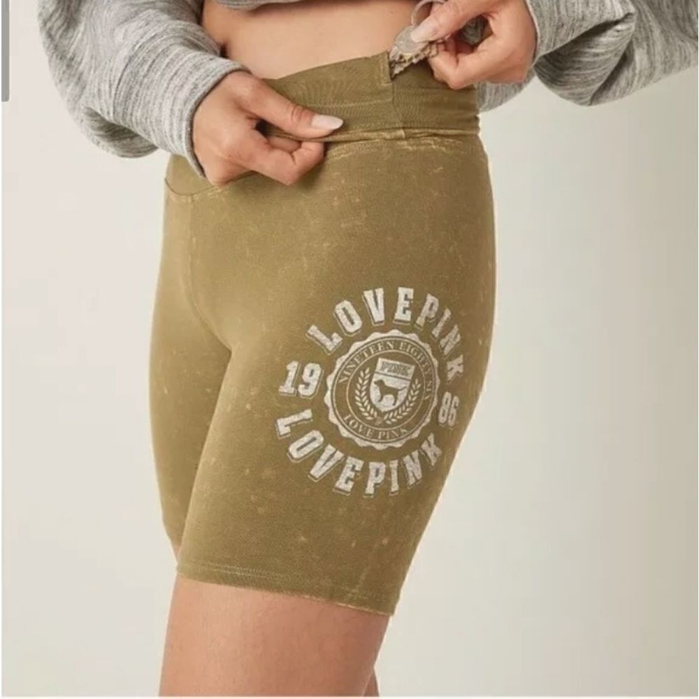Victoria’s Secret Pink Women's Logo High Waisted Bike Shorts Green